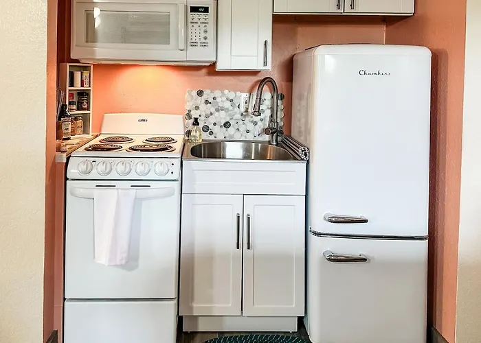 Holiday home 5 Mins To Nw Med Cntr, Studio/duplex, 1 Bd 1 Ba Tucson